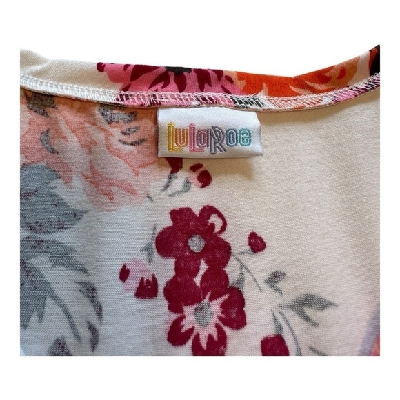 LuLaRoe Kristina V-Neck Sleeveless Tank Top - Size 2X - Picture 3 of 5